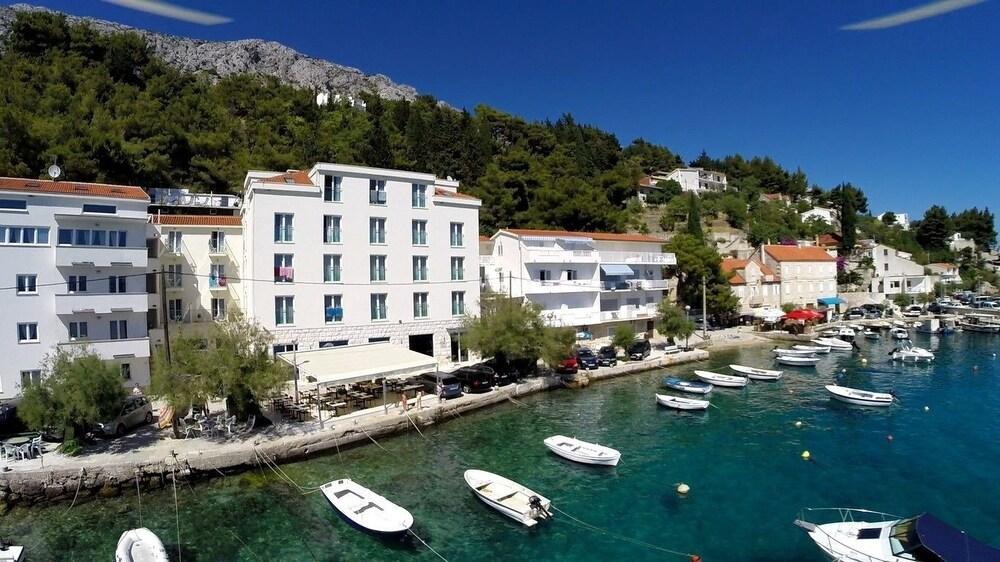 Hotel Pleter Mimice Exterior foto