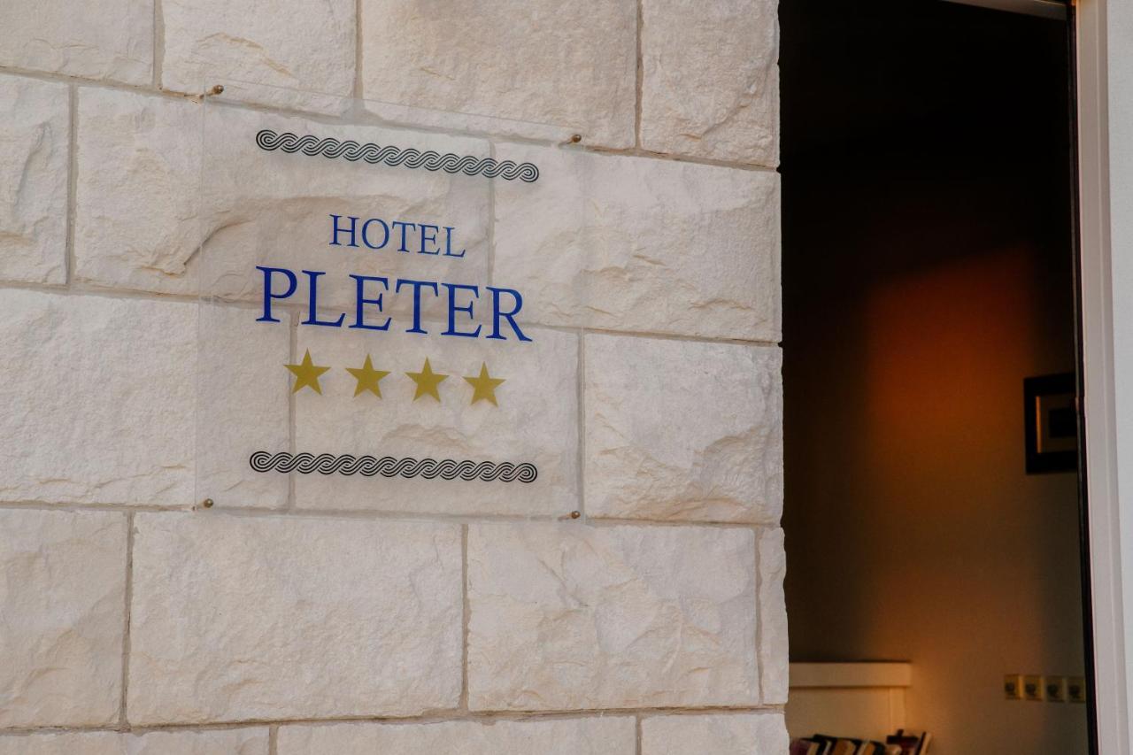 Hotel Pleter Mimice Exterior foto