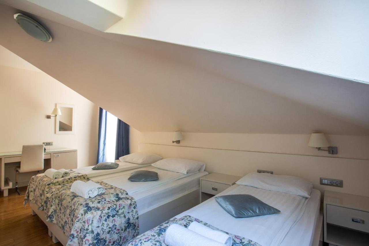 Hotel Pleter Mimice Exterior foto